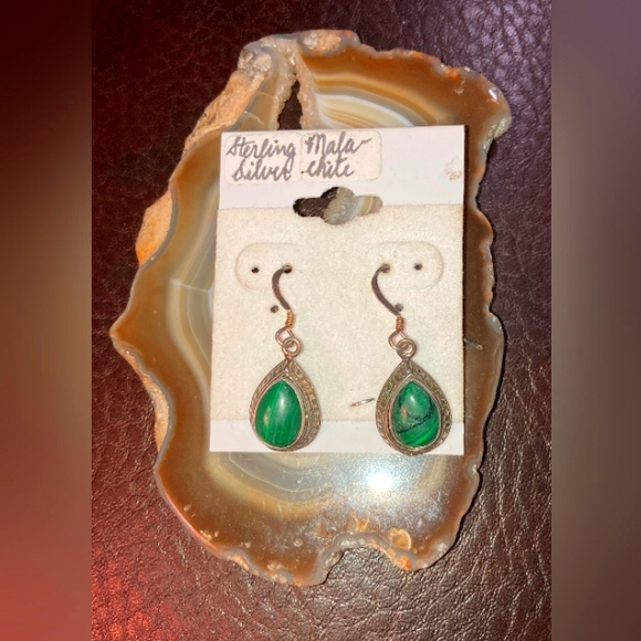 Jewelry - Natural Malachite Pear Shape 925 Sterling Silver Handmade Dangle Drop Earring